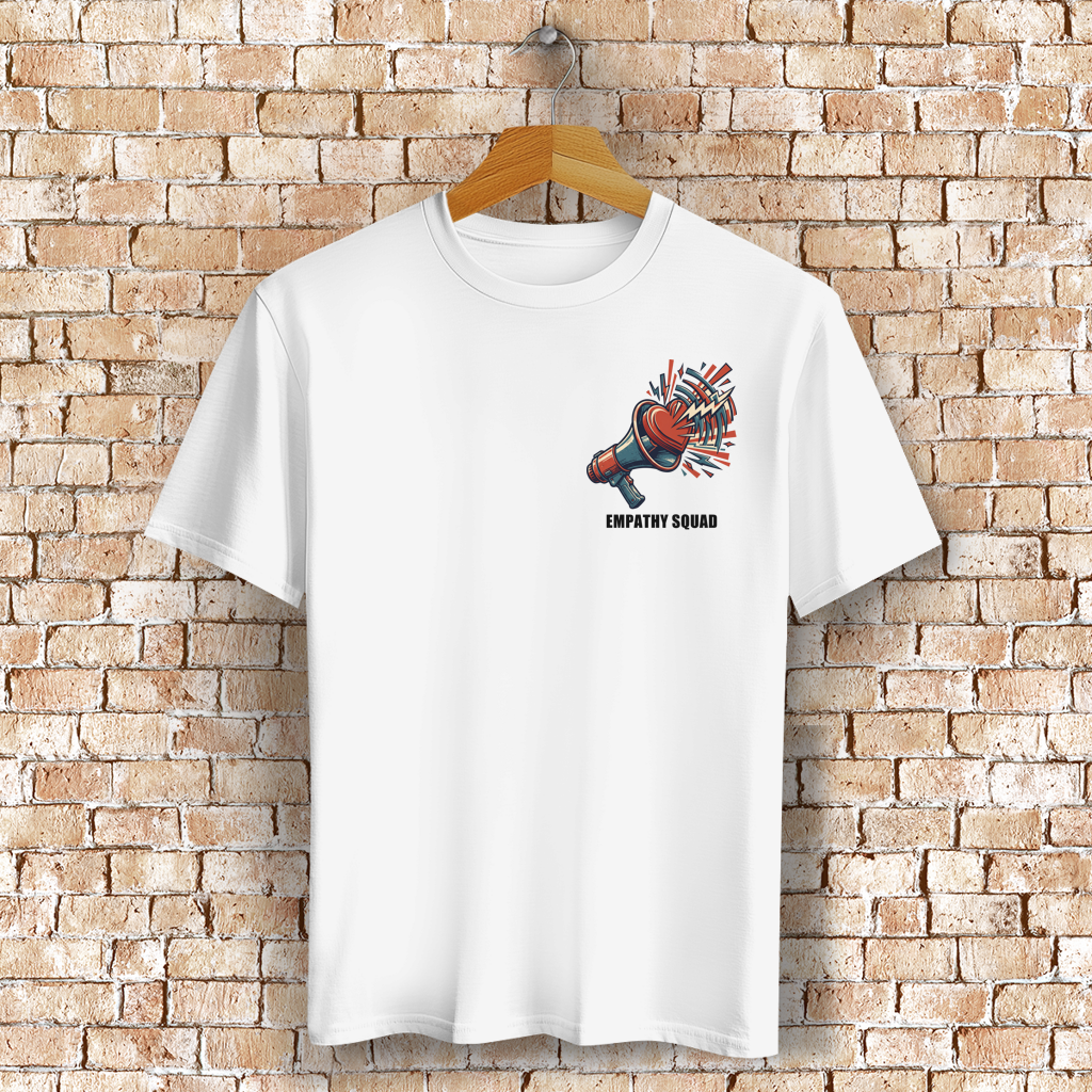 Empathy Squad Megafon & Herz T-Shirt in Weiß – Vorderansicht